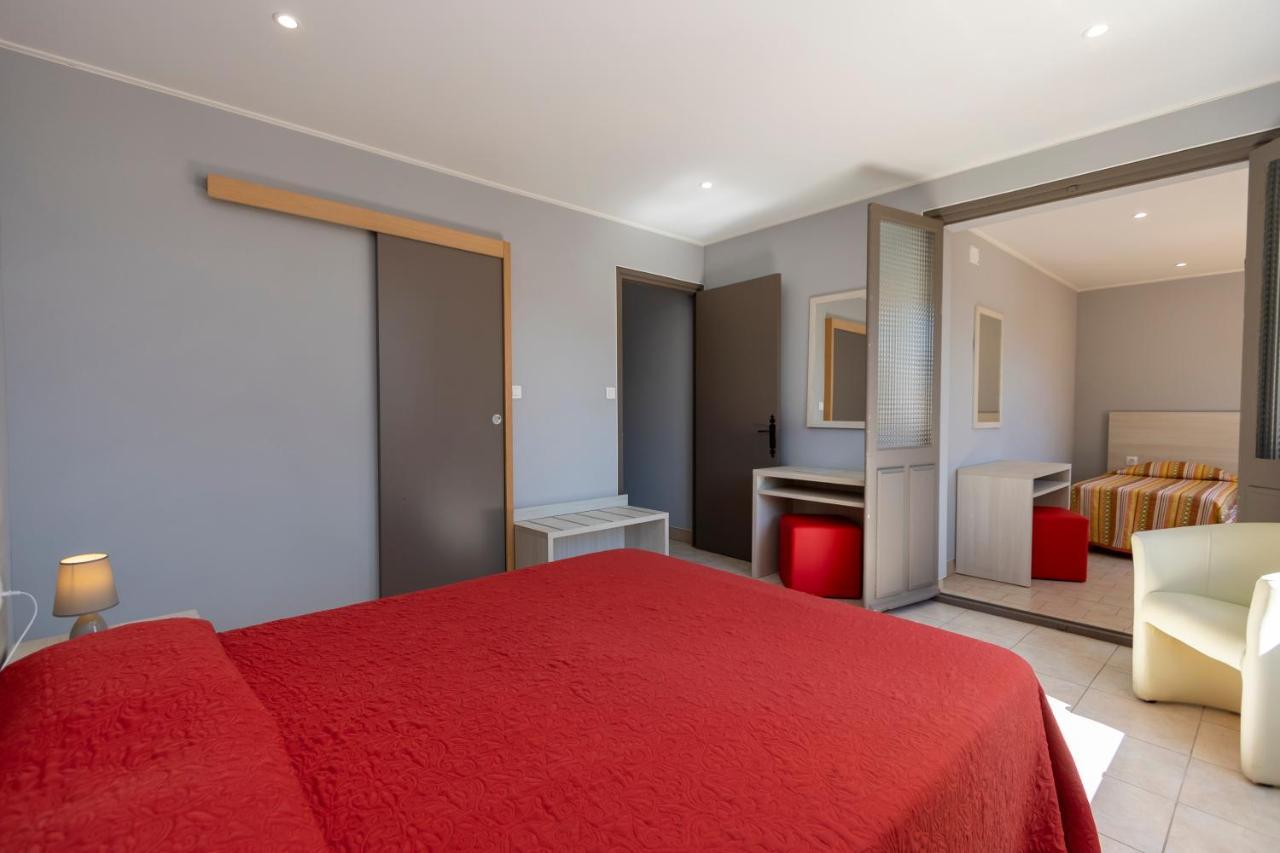Hotel Arcu Di Sole Olmeto  Kültér fotó