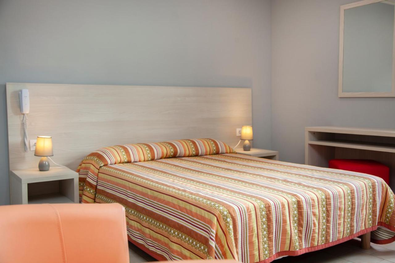 Hotel Arcu Di Sole Olmeto  Kültér fotó