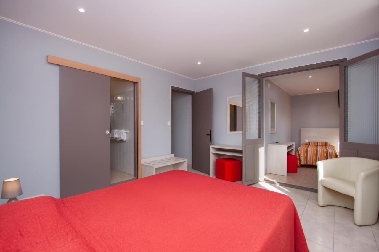 Hotel Arcu Di Sole Olmeto  Kültér fotó